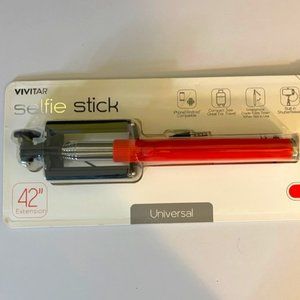 NWT Vivitar 42" Selfie Stick with Built-In Shutter Release and Folding Clamp